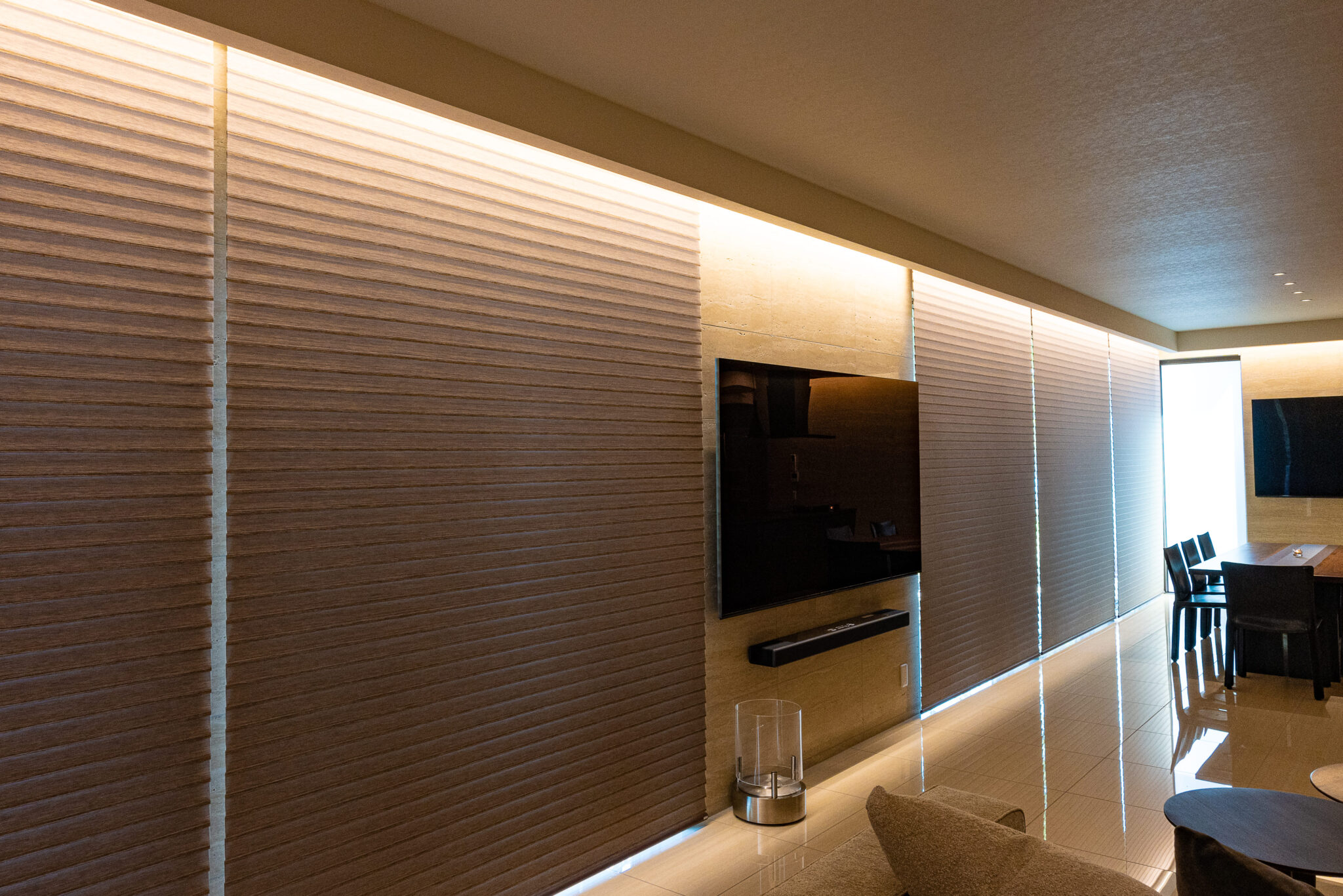 緑景をデザインする別荘の窓辺